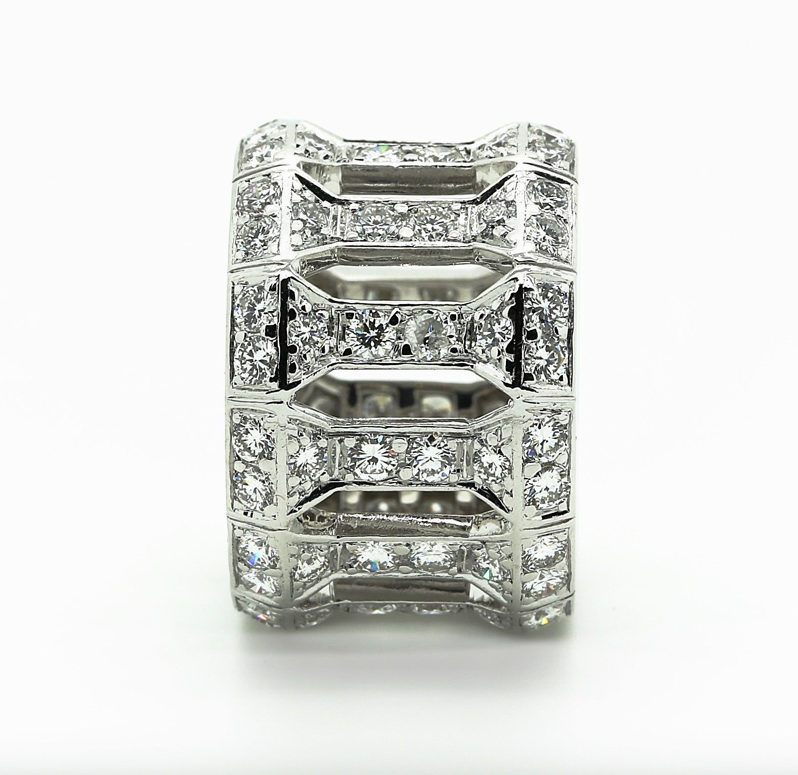 18k white gold and diamonds cartier 