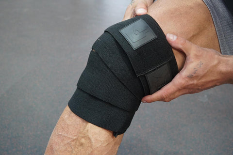 Best Knee Sleeves vs. Knee Wraps For Squats