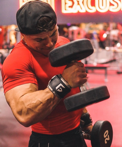 hammer curls for forearm growth