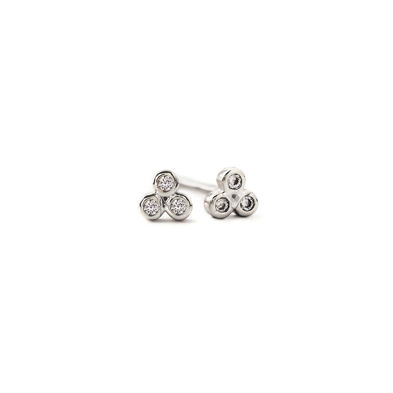 tiny silver stud earrings