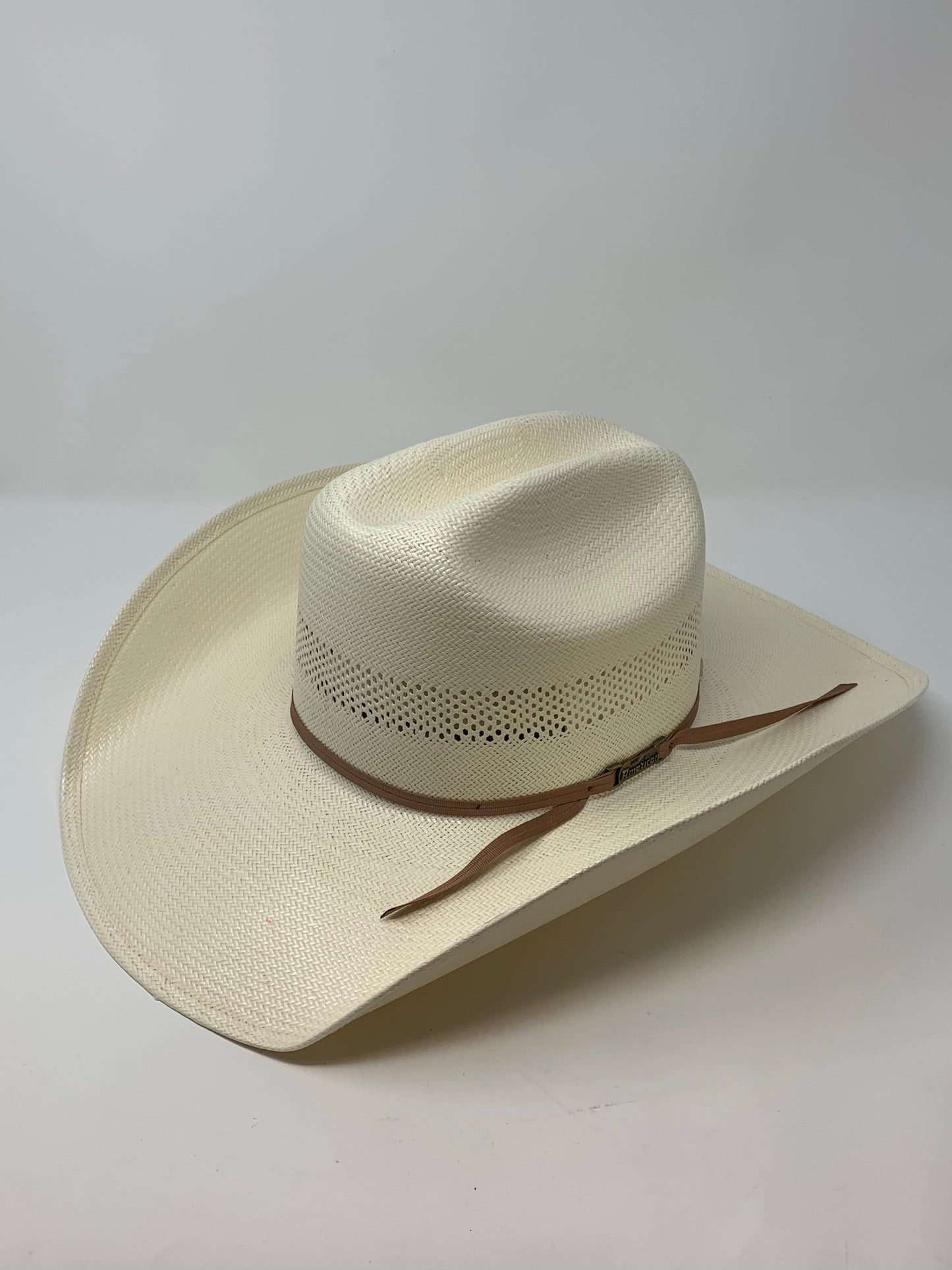 7104 - STRAW HAT