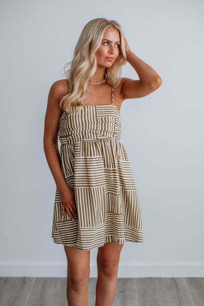 A-line Spaghetti Strap Striped Print Ruched Flowy Smocked Square Neck Short Dress