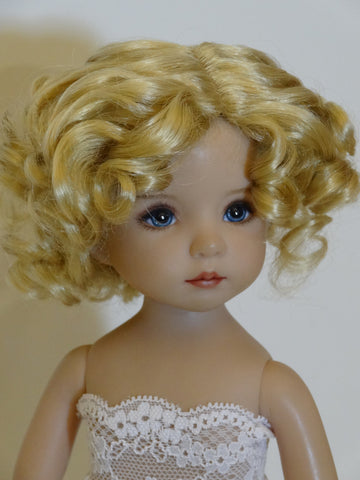 Marianne Wig In Golden Strawberry Blonde For Little Darling Dolls