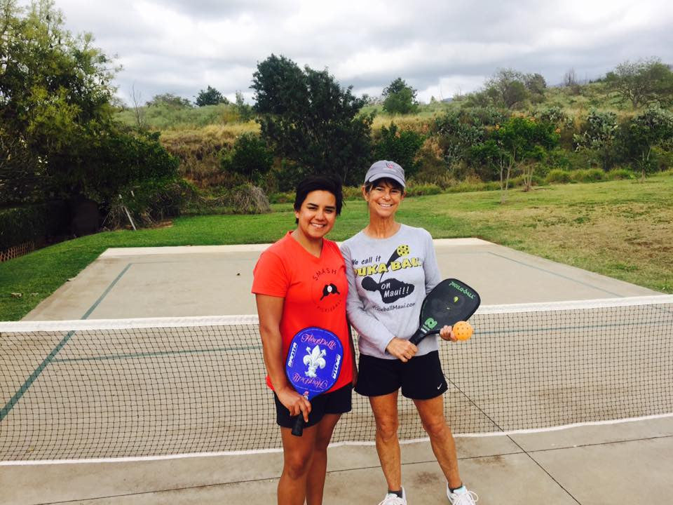 Playing Pickleball in Maui, Stunning! Smash Pickleball