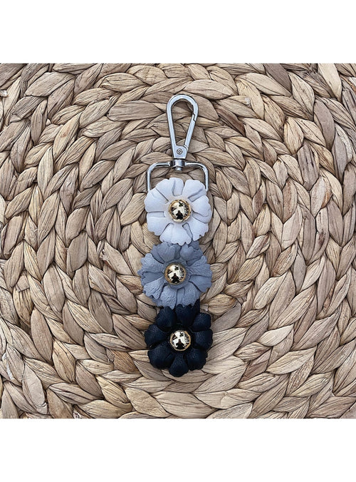 Haru Palette Handbag Tricolor Flower Keychain in White/Beige/Grey Leather Earrings | Unique Round Design | Haru Palette at sungkyulgapa sungkyulgapa