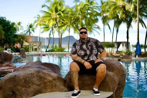 Pohaku Hawaii Men's Aloha Shirt in Ele Ele Aloha Shirt in Pūko‘a | Men's Aloha Shirt | sungkyulgapa sungkyulgapa