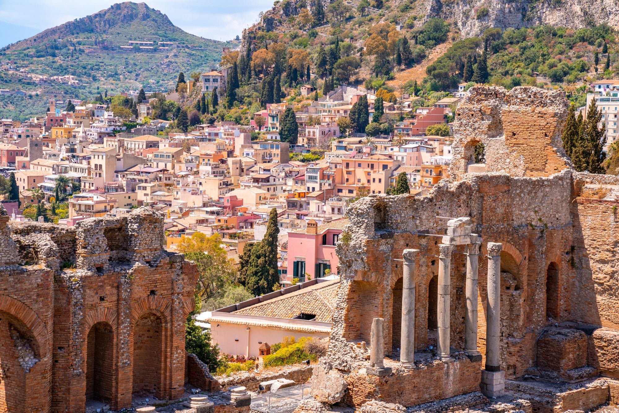 2-Taormina-in-Sicily-Stays-Hot-Throughout-the-Fall