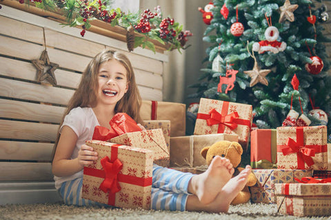 Not Gadgets Only: What To Give Your Child For Christmas. Best Gift Ide 