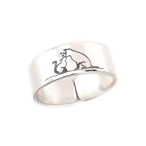 Personalized ring with the custom logo or picture