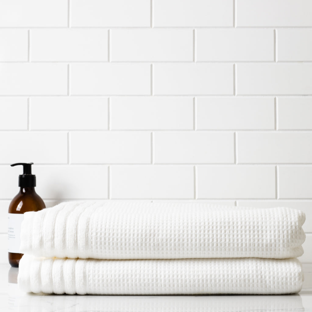 Diamond Border Terry Bath Towel Black/White - Threshold™