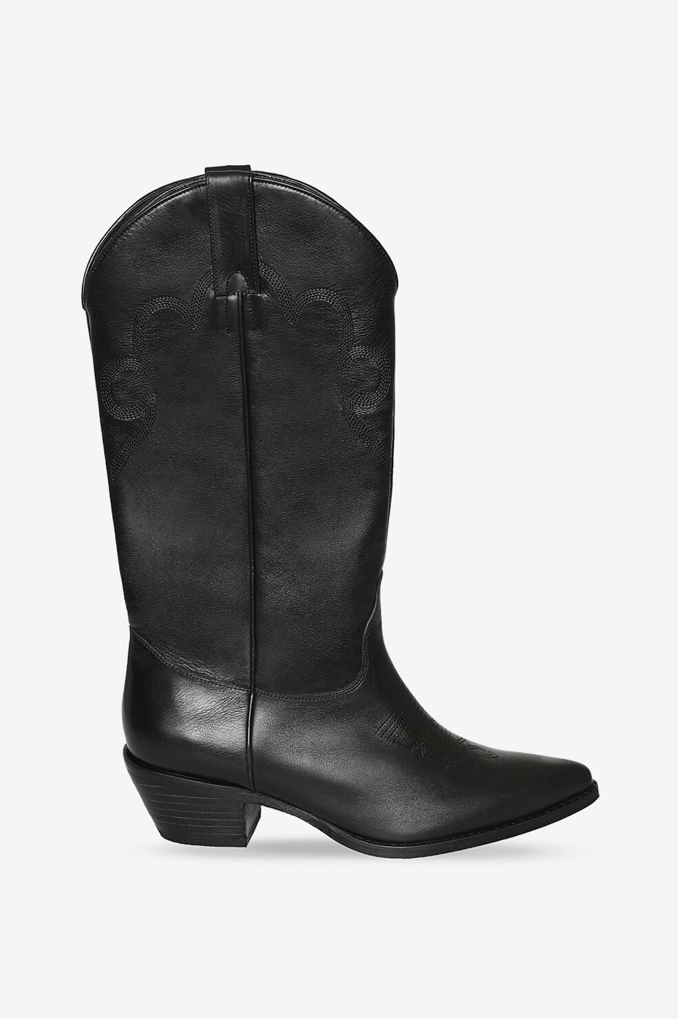 Anine Bing Naomi Boots In Black