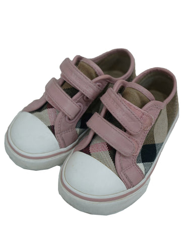 buy kids stylish clothes, shoes and used kids clothes - Dubai ...