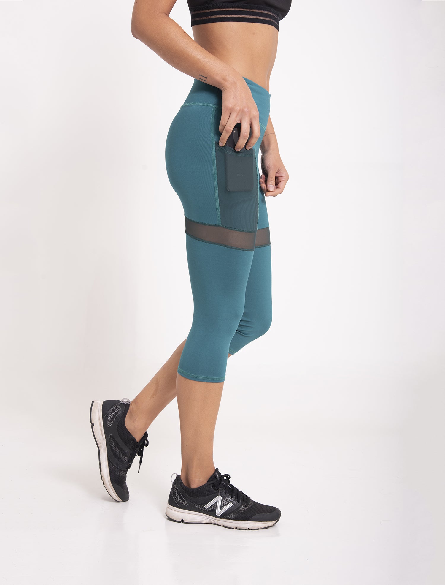 pantalon capri deportivo mujer