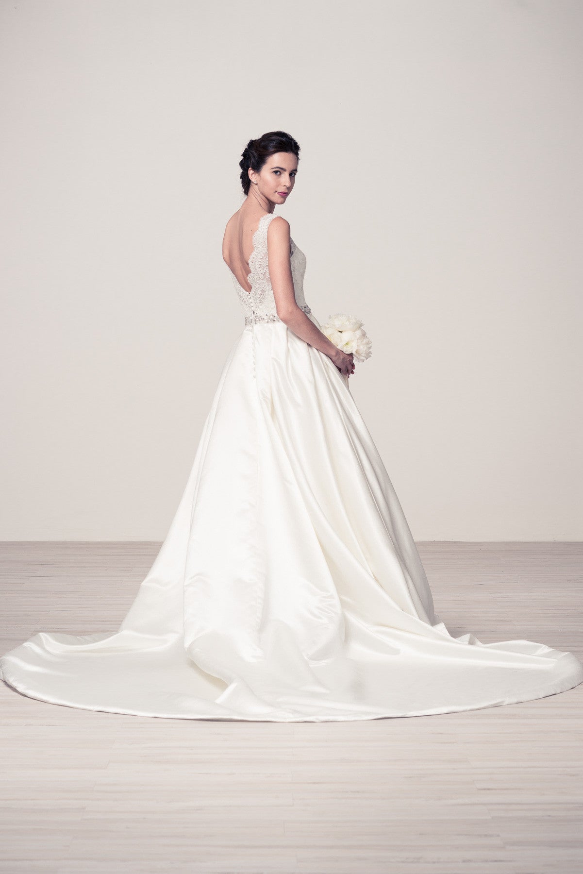 Inexpensive Wedding Gown On Sale Simply Fab Dress