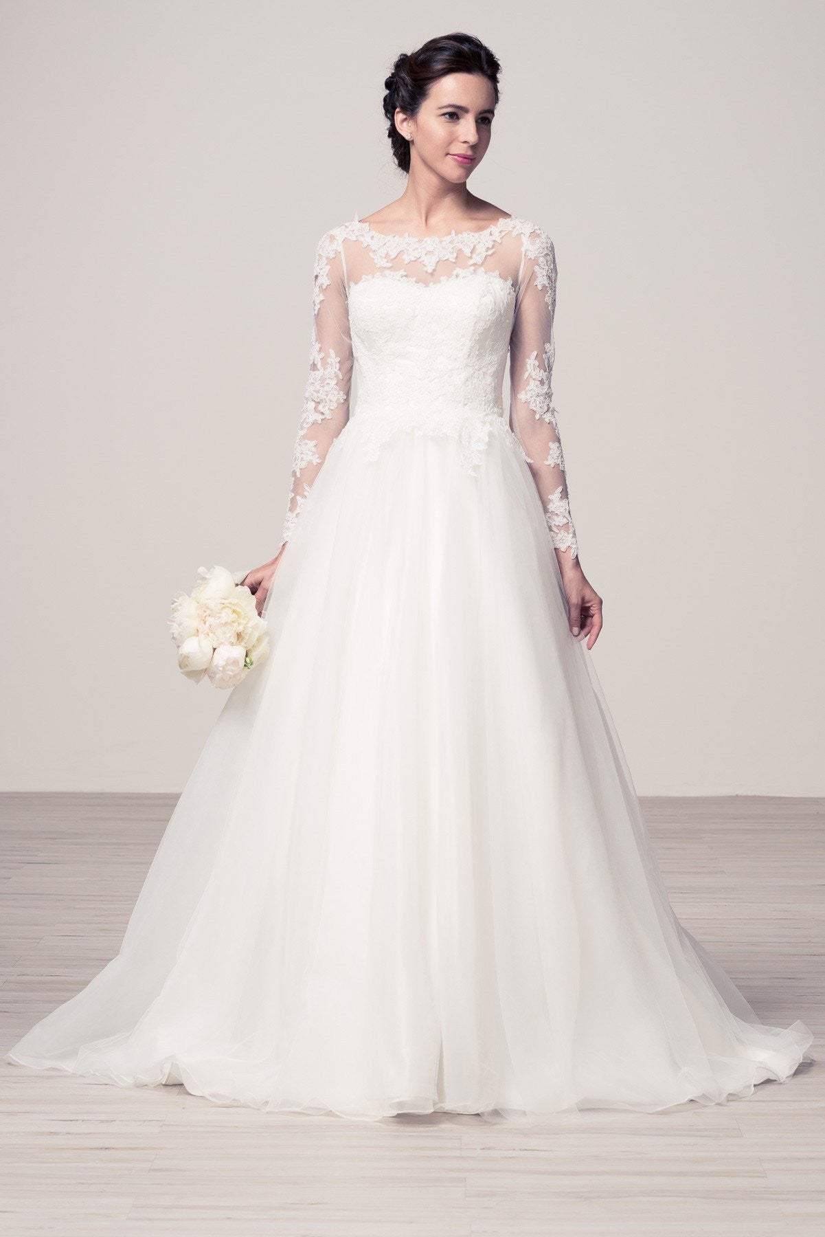 romantic long sleeve wedding dress