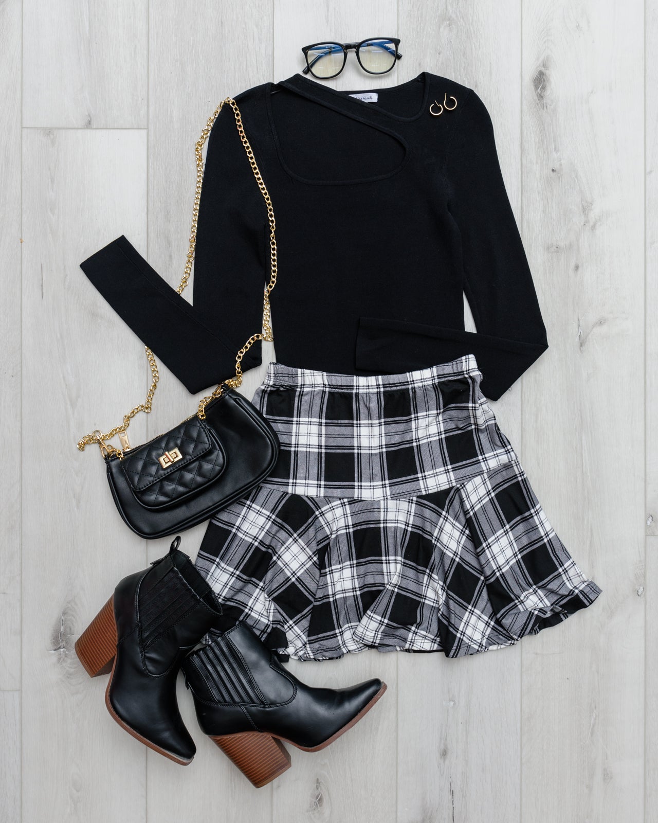 cute skirt outfit