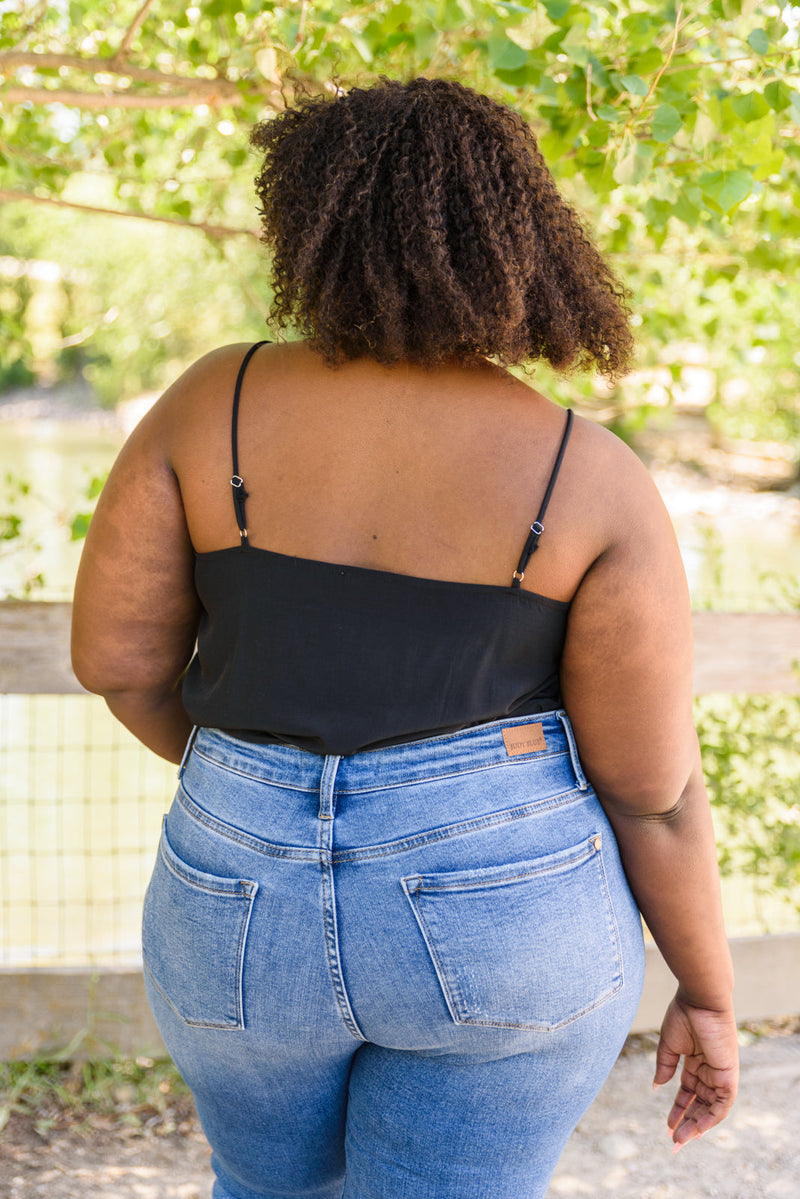 Infinite Memories Lace Bodysuit Top In Black