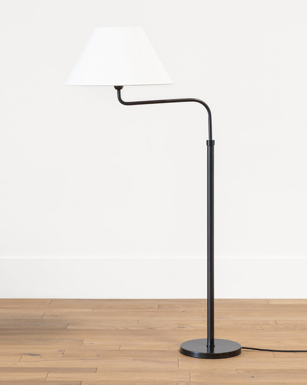 swoop floor lamp