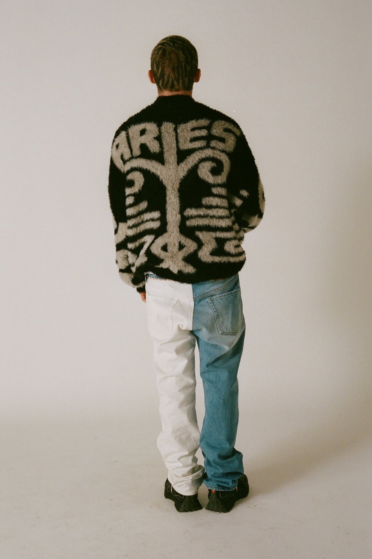 Aries BodyPaint Knit (Black) ニット | utpba.org