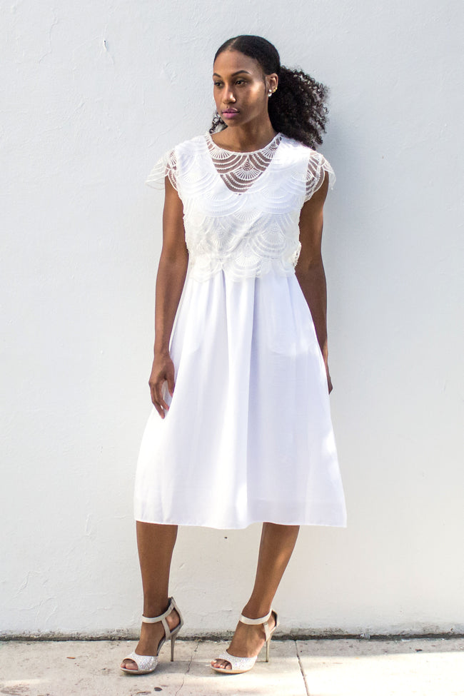 LITTLE WHITE DRESSES – Delilah Johnson