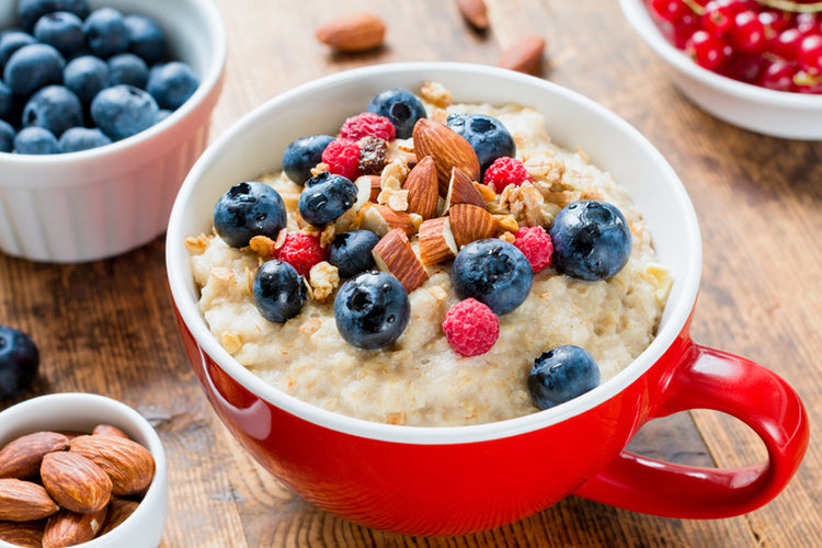 3. Oatmeal with Berries