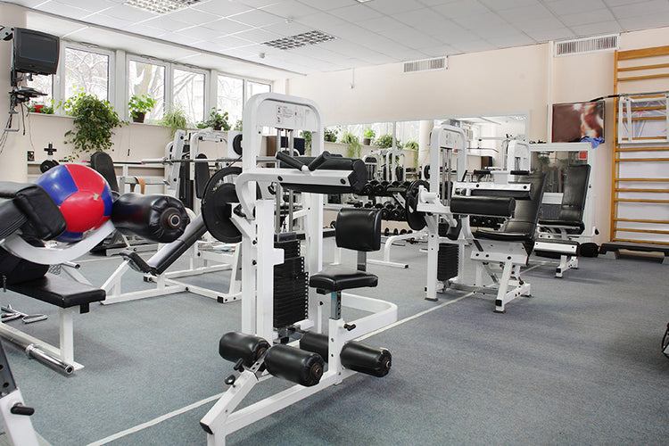 Pros and Cons fo Commercial Gym