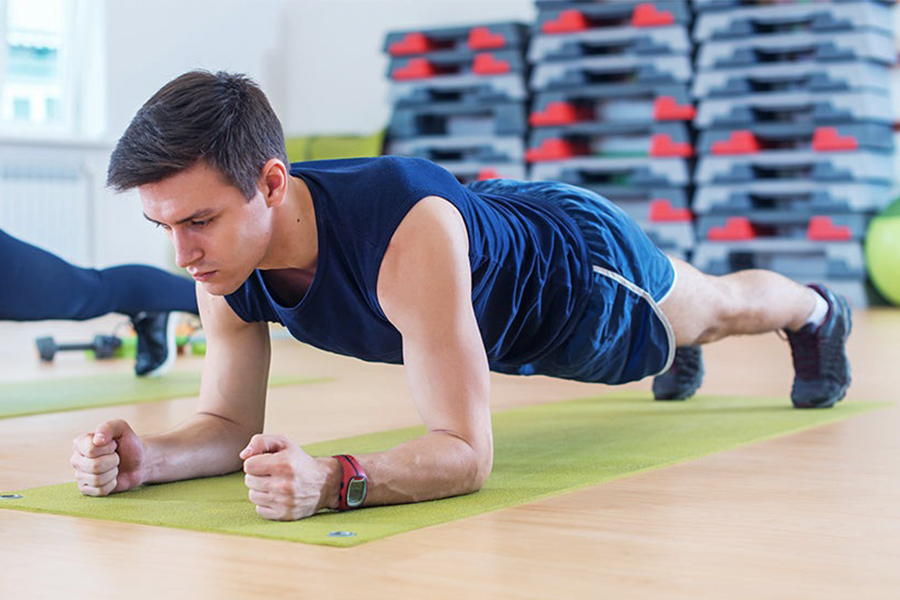 do planks build muscle