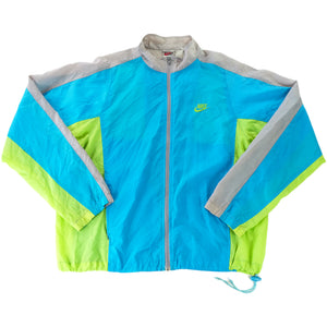 nike spray jacket