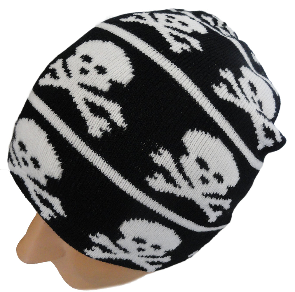 Skull and Crossbones Knit Beanie Bewild