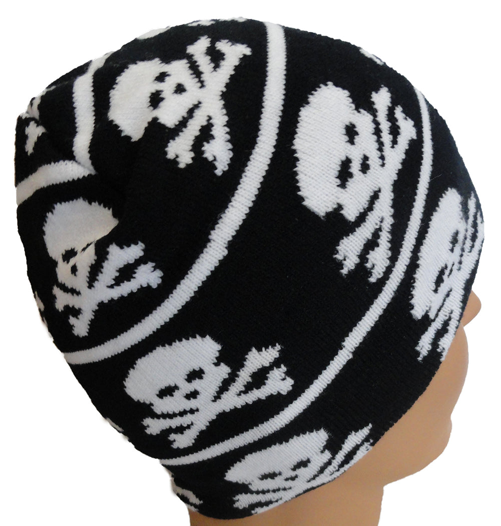 Skull and Crossbones Knit Beanie Bewild