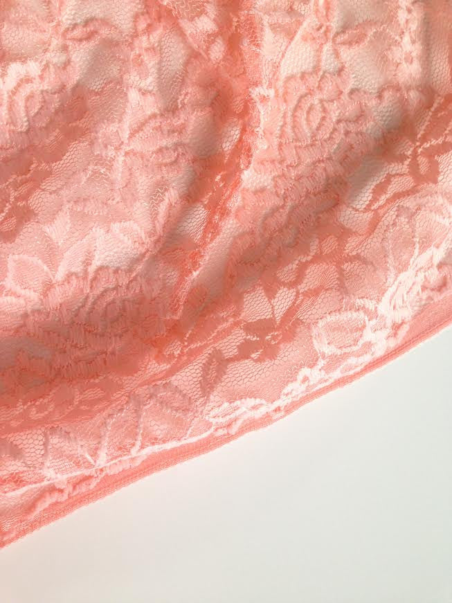 Stretch Lace Trim - by the 1/2 meter – Prairie Love Knits