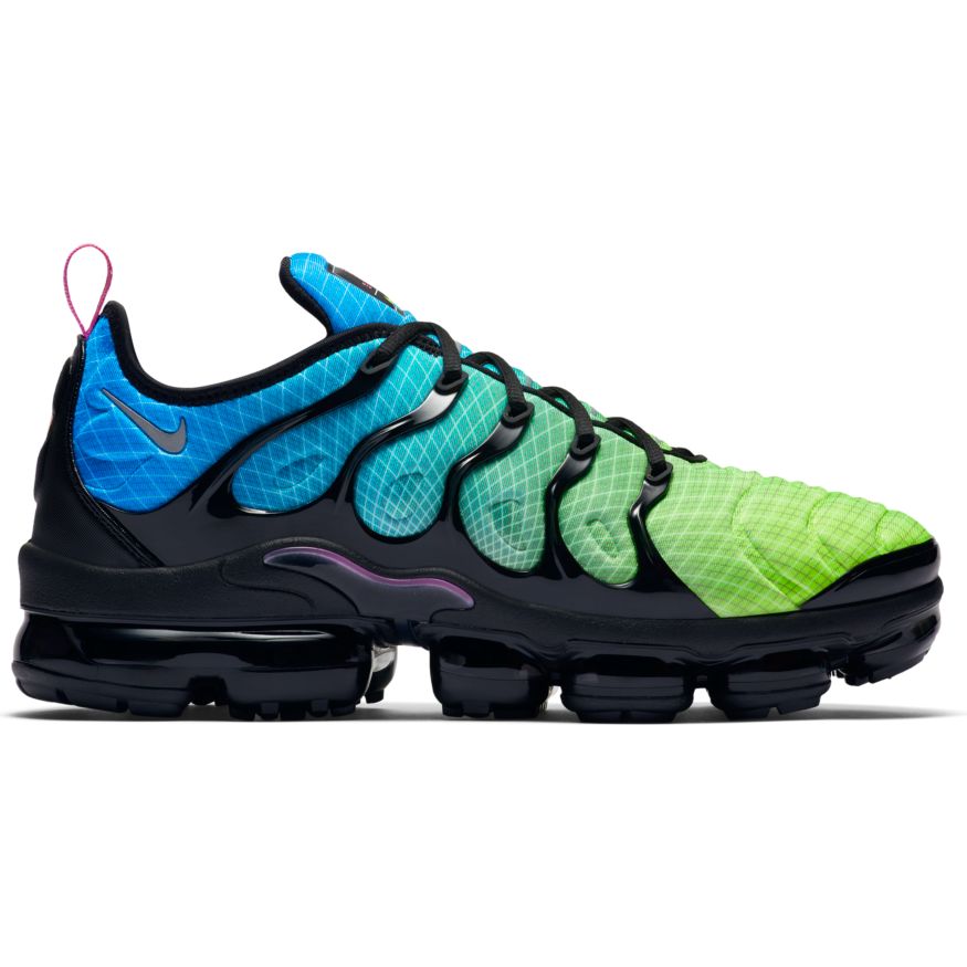 air vapormax plus black and green