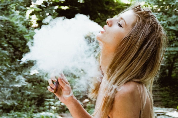 Vaping technique for small devices is mouth-to-lung but bigger vape devices use direct-to-lung inhale