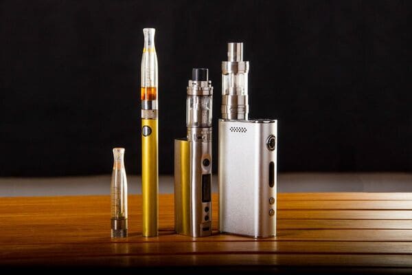 Vape mods and vape pens vape kits may experience spitting or gurgling