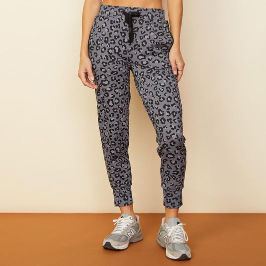 Women's Pants - Track Trousers, Joggers & More – MONROW