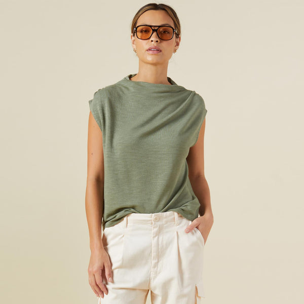 MEER. Shirring Power Shoulder Tops-www.mwasaving.com