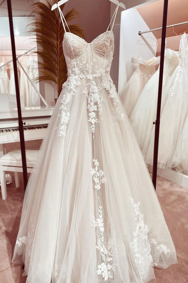 Wedding Dress Designers — 2024 Guide + Expert Tips | Designer wedding  dresses, Bridal dresses, 2016 wedding dresses