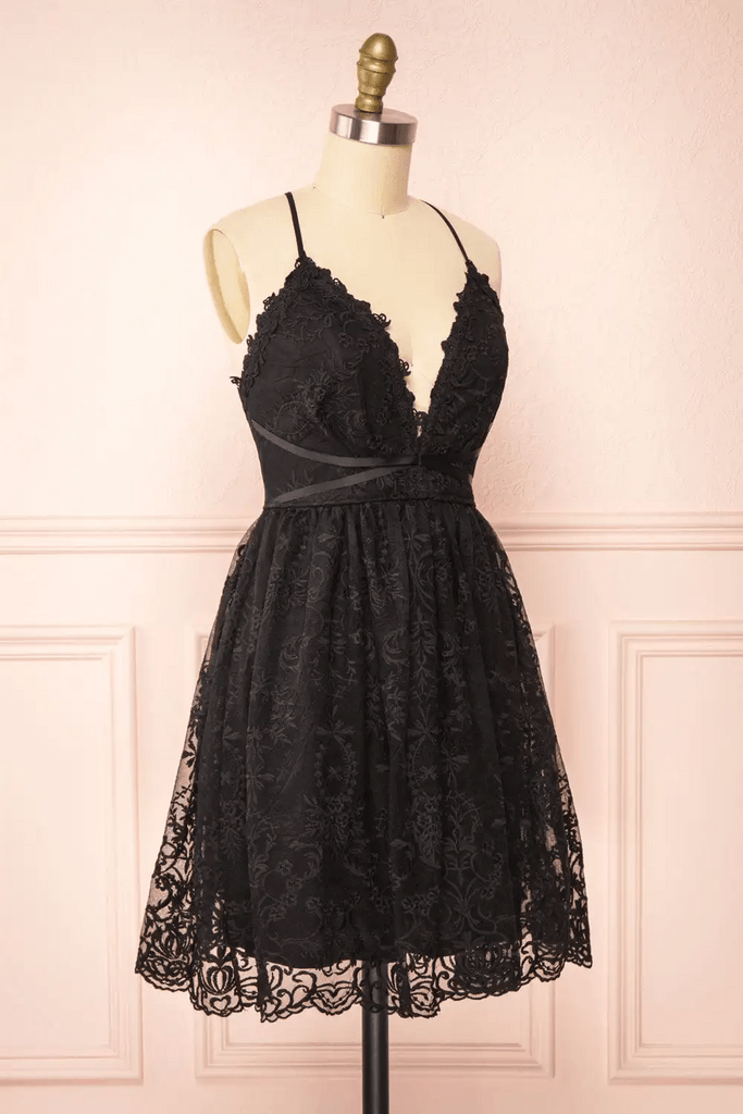 Black Applique Spaghetti Strap V-neck Short Prom Party Dress, Homecomi –  SposaBridal