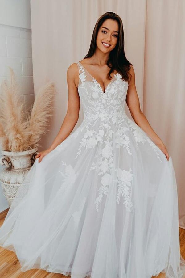 Soft tulle and applique lace wedding gown