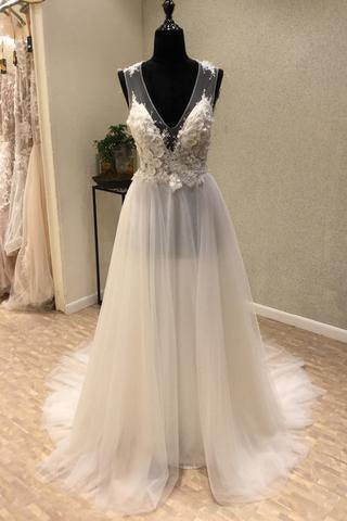 Spaghetti Strap Ivory Tulle Beach Wedding Dresses Rhinestone Backless  Bridal Dress AWD1271