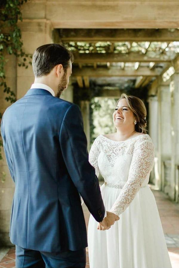 42 Flattering Plus Size Wedding Dresses for Curvy Women