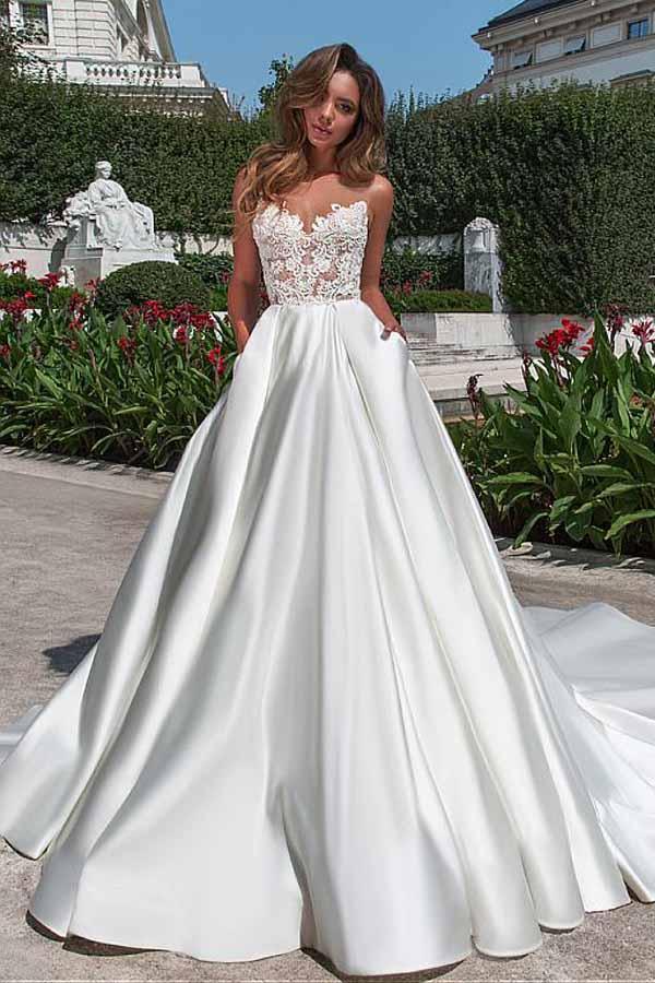 Sweetheart Strapless Satin Wedding Dress with Pockets