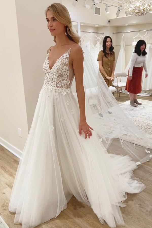 Gorgeous Lace Bodice V-neck Bridal Dresses White Backless A-line