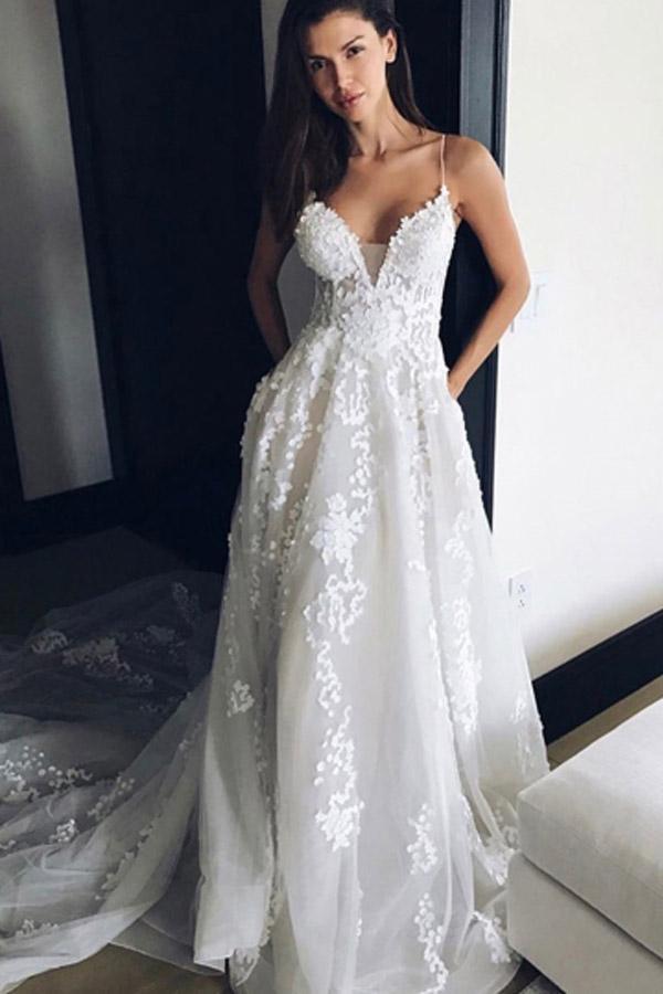 V Neck Spaghetti Straps Appliques Court Train Tulle Wedding Dress ...