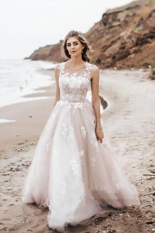 9 Bridal Gowns For The Vintage Bride | Communities | Wedding Blog