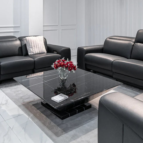 Biết cách kết hợp sofa và bàn trà mặt đá giúp không gian nhà bạn trở nên sang trọng hơn.