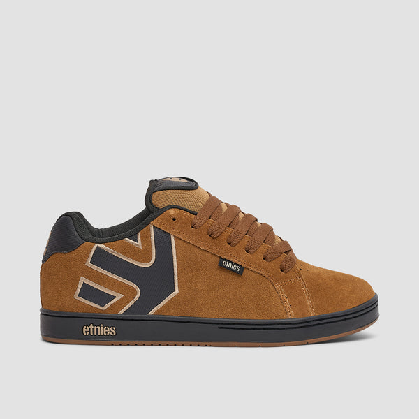 Etnies Clothing, Shoes & Accessories at 