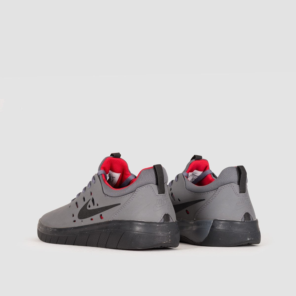 nike sb nyjah free dark grey gym red black