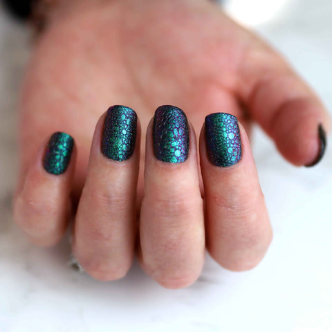 Galaxy Bubble nail manicure