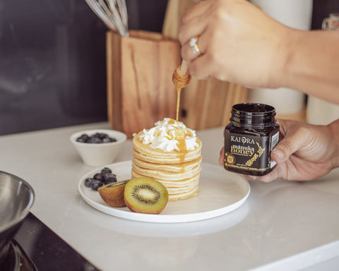 Manuka Honey on Pancakes